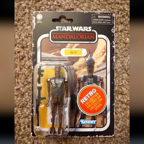 Star Wars Mandalorian Retro IG-11 Action Figure, BRAND NEW SEALED - Picture 1 of 2